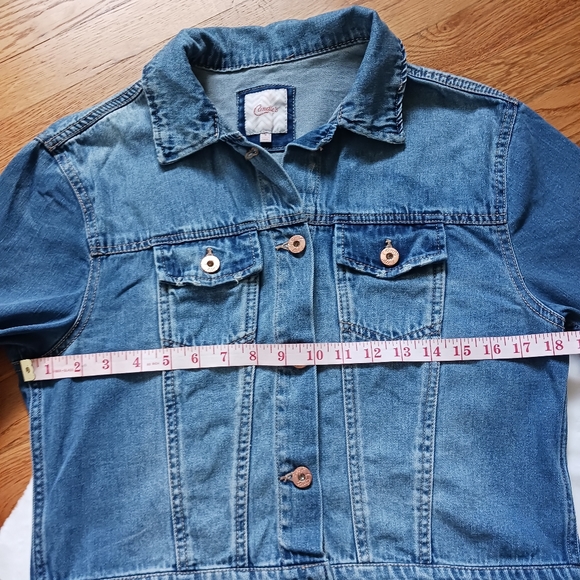 Candie's • Women's Relaxed Distressed  Denim Trucker Jean Jacket - Picture 8 of 12